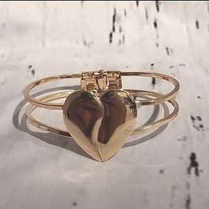 Gold plate over stainless Heart Bangle Bracelet Hinged Cuff NEW NWT